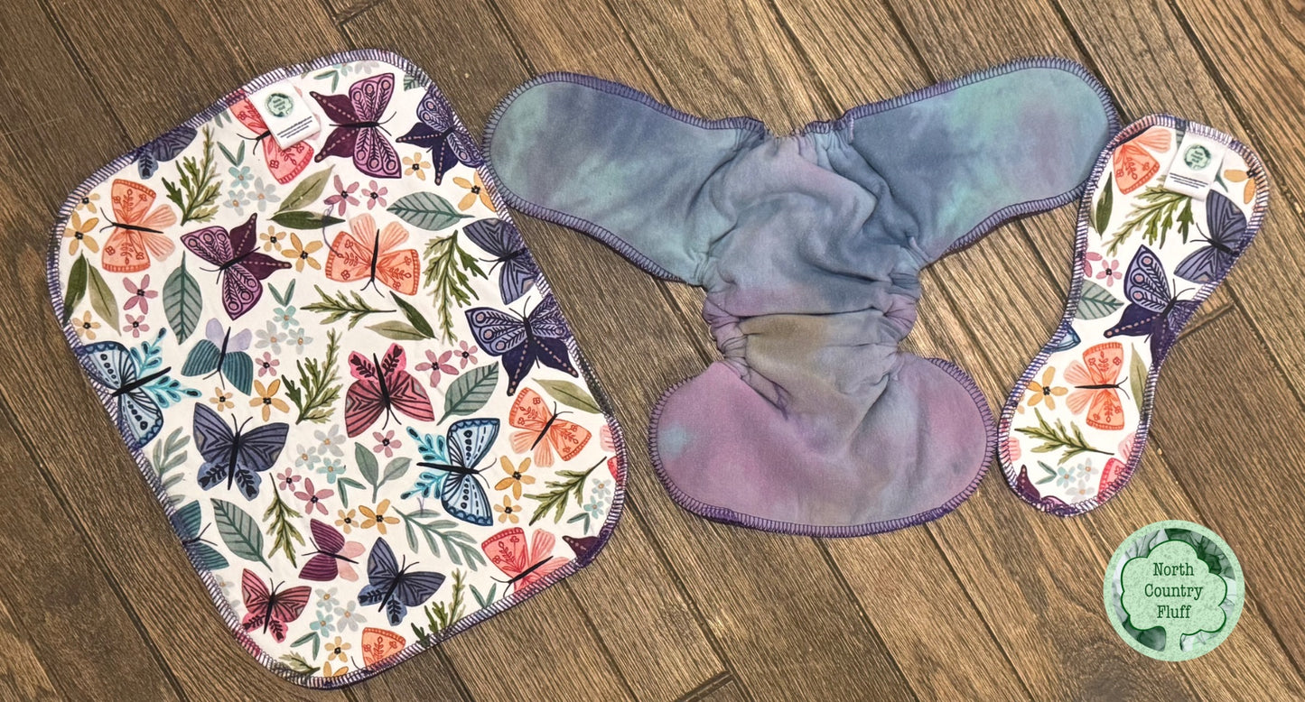 Butterfly Forrest Reversible Fitted NB