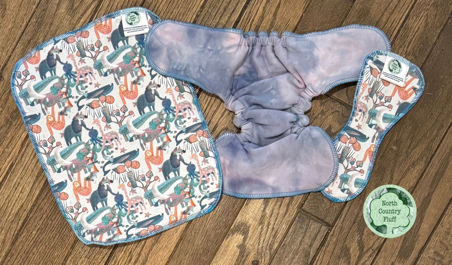 Safari Animals Reversible NB Fitted