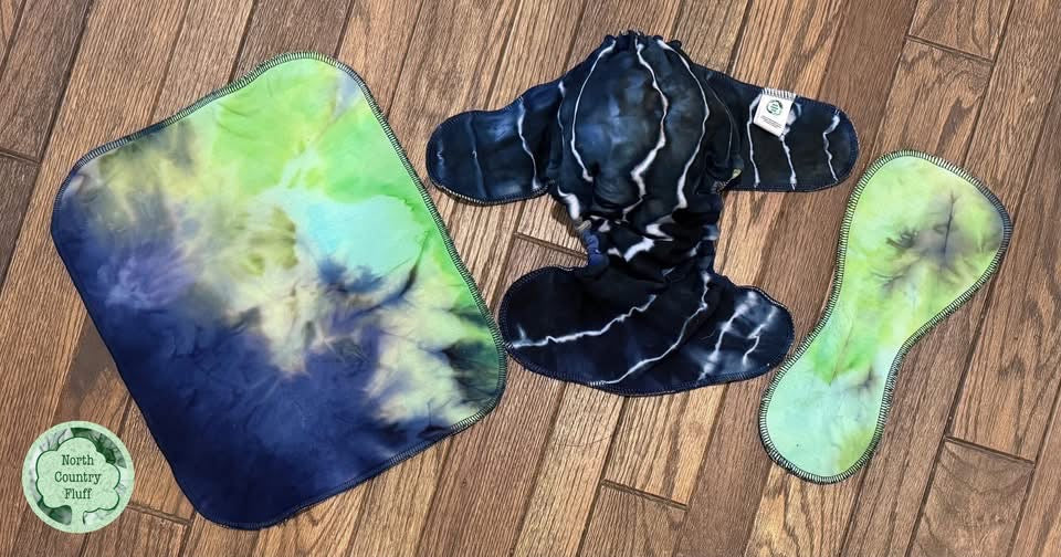 Northern Lights Reversible IN Fitted